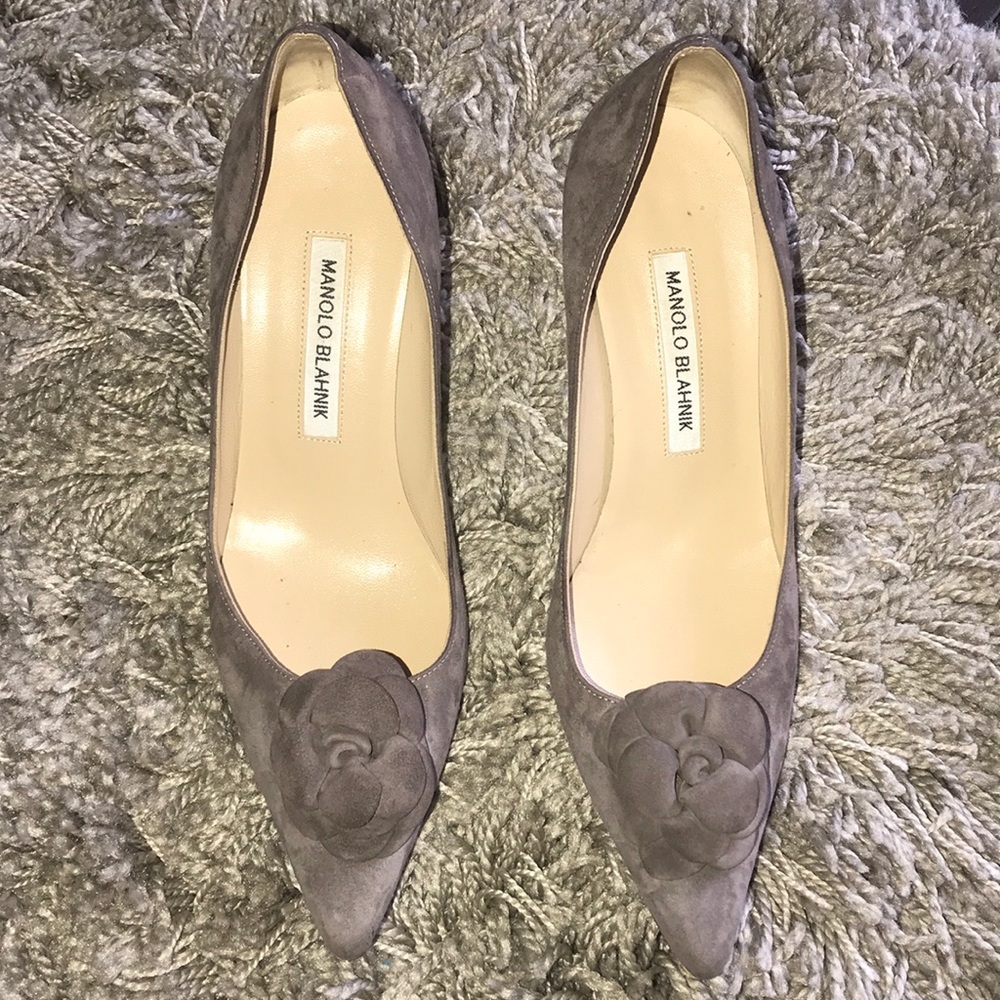 COPY - Manolo Blahnik Camelia Pumps